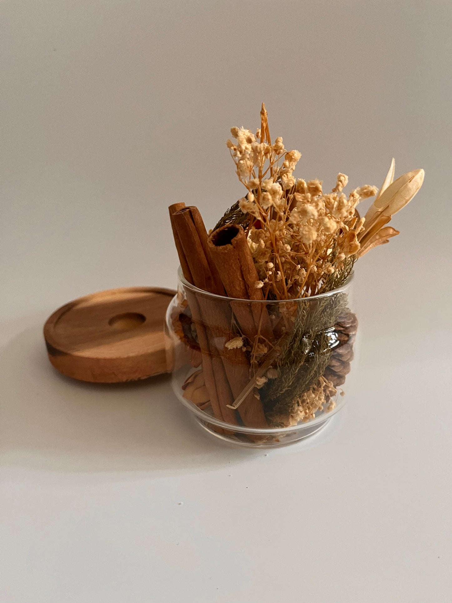 Ready stock aromatherapy cup gift Valentine's Day birthday