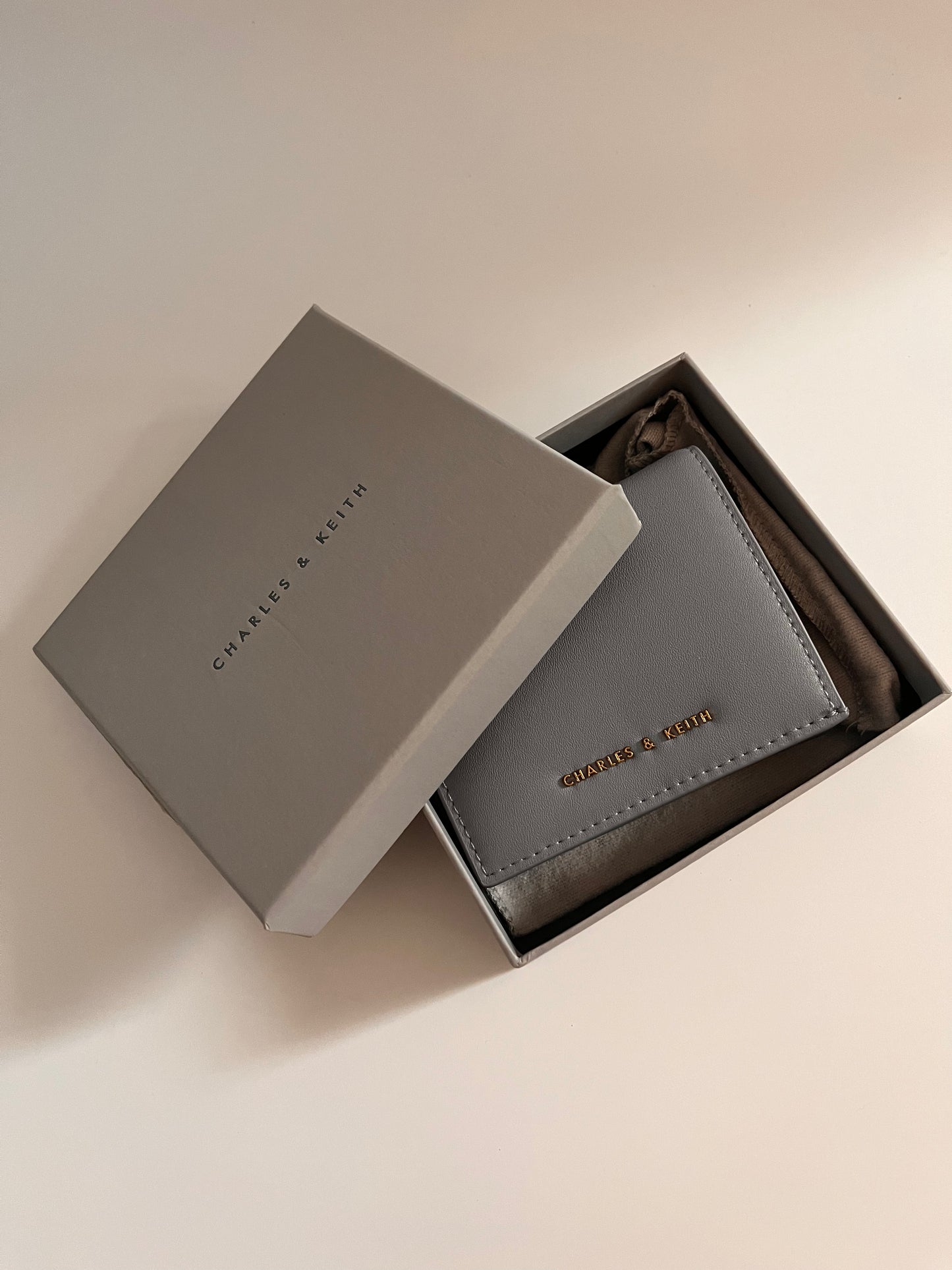 Cash wallet wallet small CK gift Valentine's Day gift birthday gift girlfriend gift CHARLES & KEITH (blue)