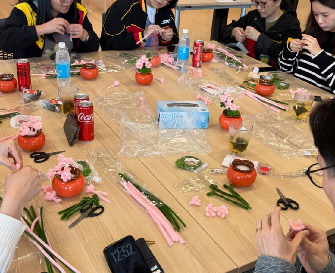 過往工作坊|新春桃花吉仔扭扭棒小盆栽工作坊