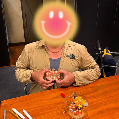 Breitling 百年靈|萬聖節夜燈玻璃球工作坊