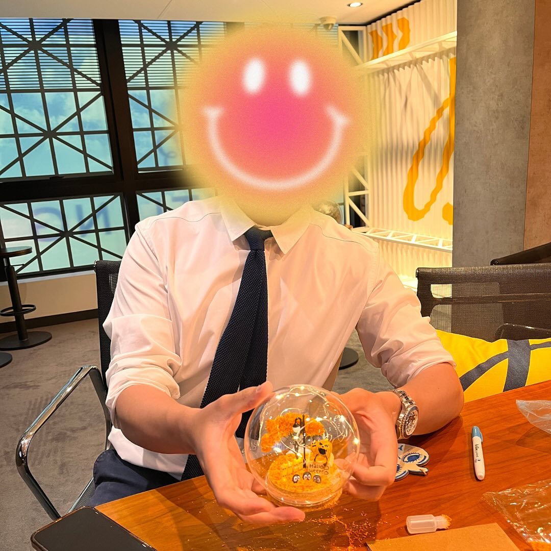 Breitling 百年靈|萬聖節夜燈玻璃球工作坊