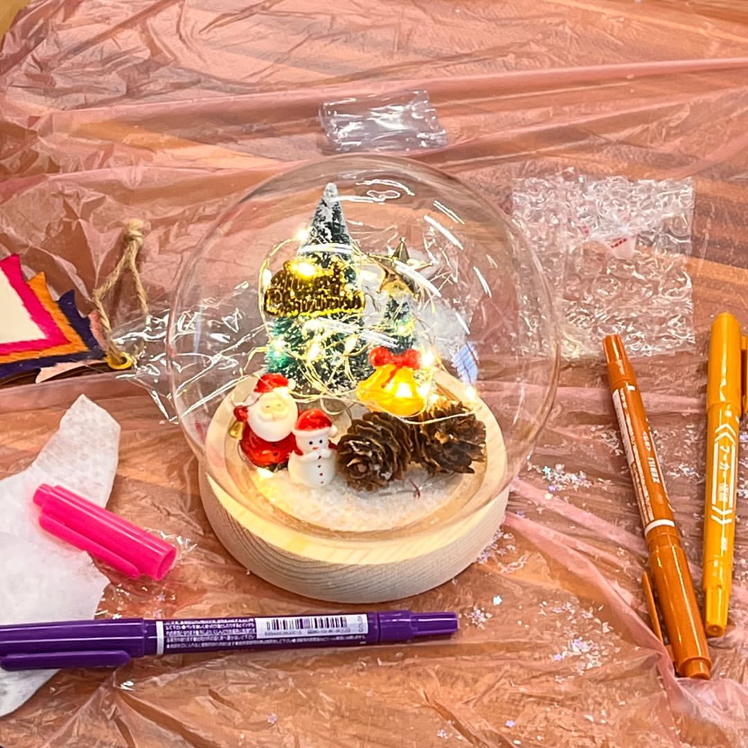 荃灣天主教小學|聖誕玻璃球小夜燈工作坊 x 繪木片