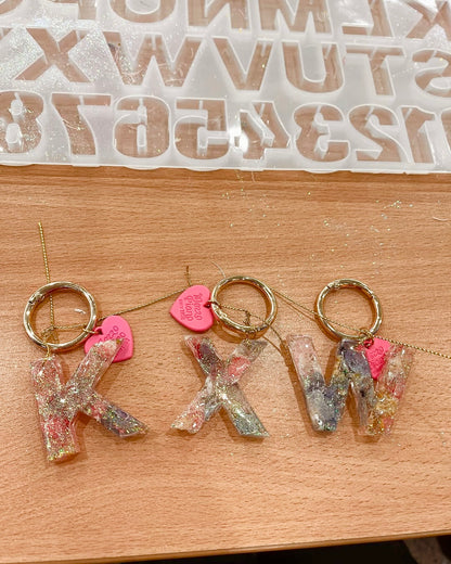 香港路德會過渡性房屋|永生花滴膠鎖匙扣工作坊