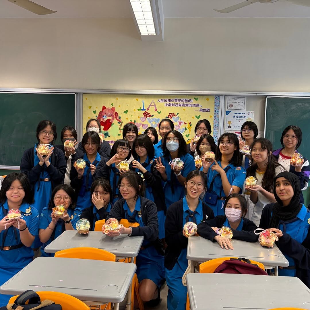 中華基督教會基朗中學|夜燈永生花玻璃球工作坊