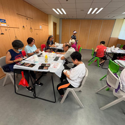 鄰舍輔導會天瑞鄰里康齡中心|貓貓捏捏膠工作坊