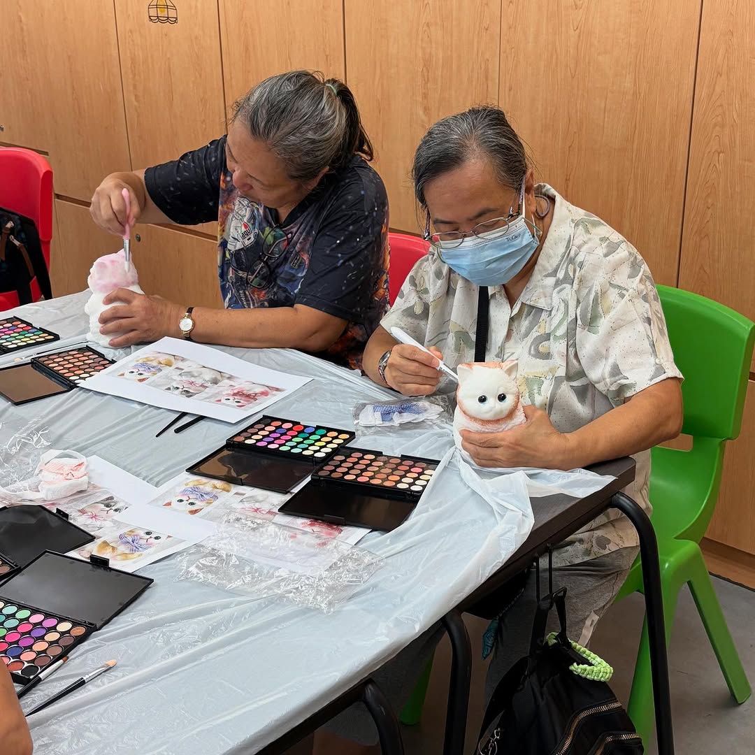 鄰舍輔導會天瑞鄰里康齡中心|貓貓捏捏膠工作坊