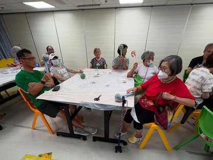 鄰舍輔導會屯門區綜合康齡服務中心|艾草按摩棒工作坊