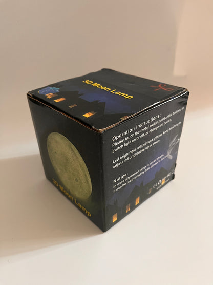 Spot hand-painted moon lamp