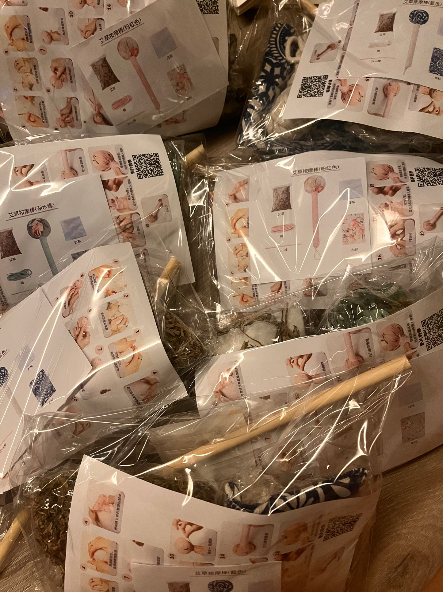 Mugwort massage stick (lake green)