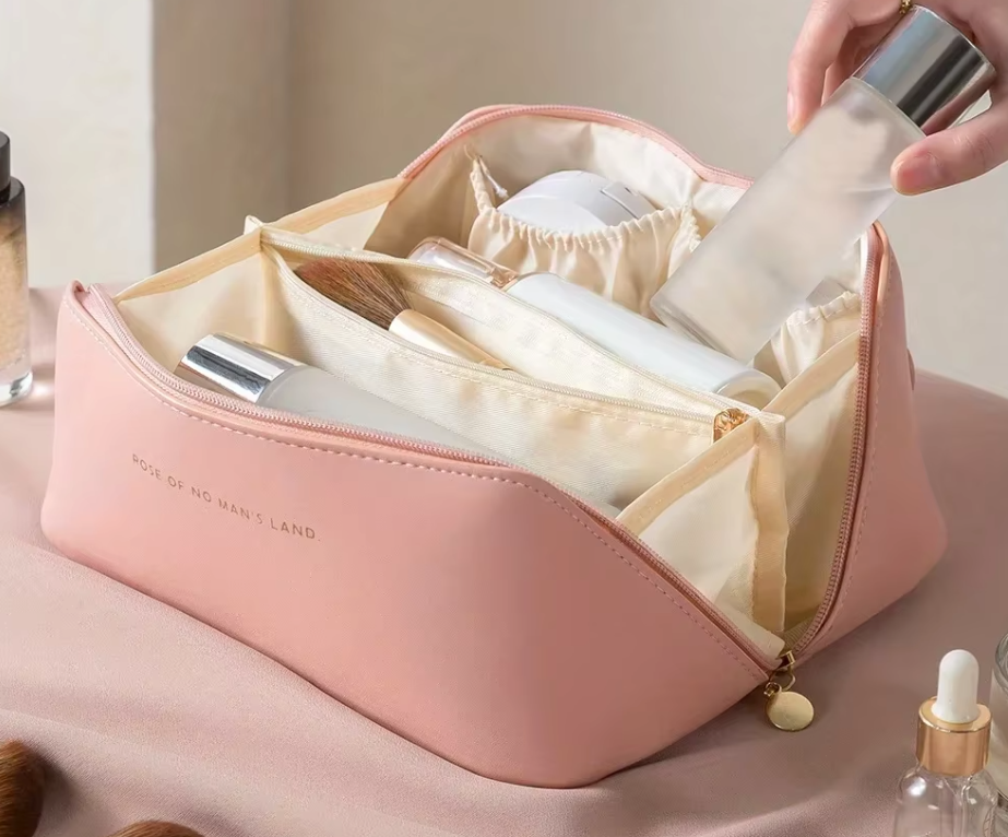 Luxury Travel Makeup Organizer | Women's Toiletry Kit Makeup Bag |HomeHato