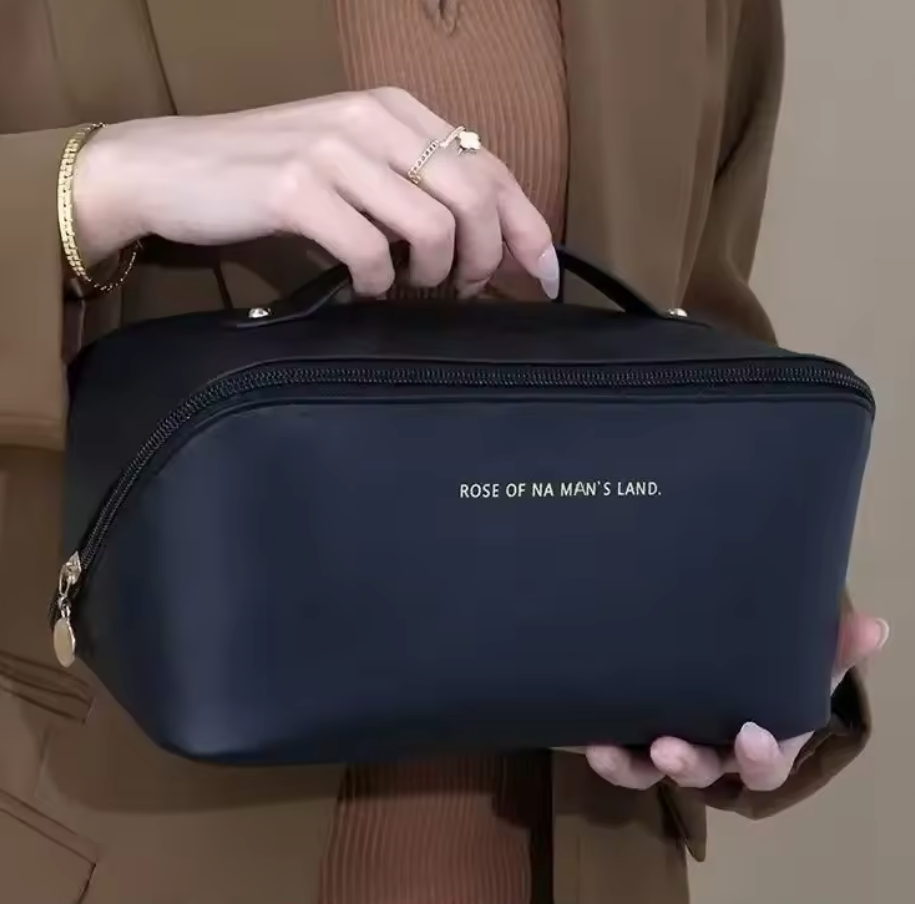 Luxury Travel Makeup Organizer | Women's Toiletry Kit Makeup Bag |HomeHato